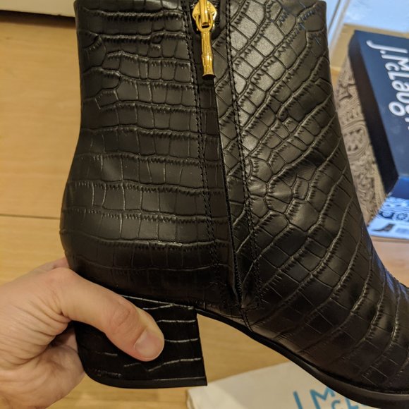NWT NEW J. McLaughlin Gwyneth Black Croc Bootie 7 - Picture 6 of 8